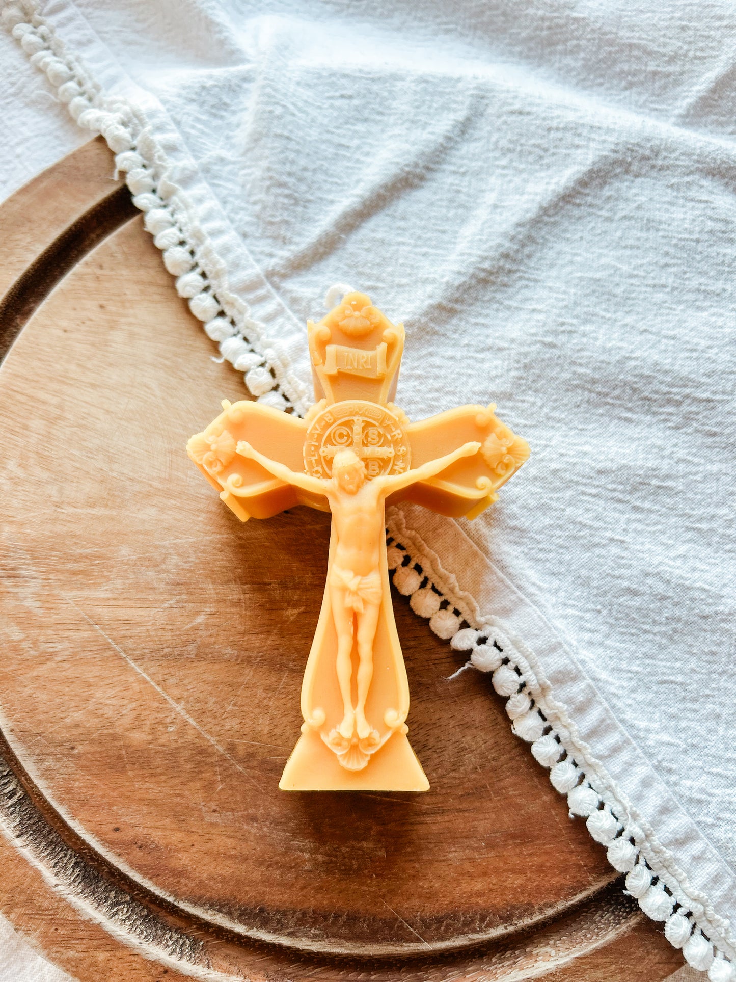 Jesus Christ Crucified Beeswax Candle