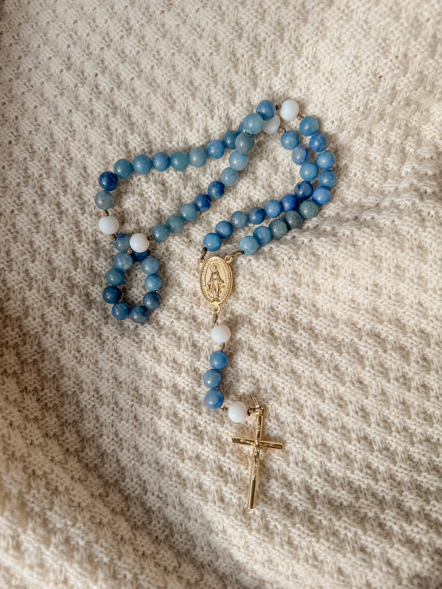 Mary’s Mantle Rosary