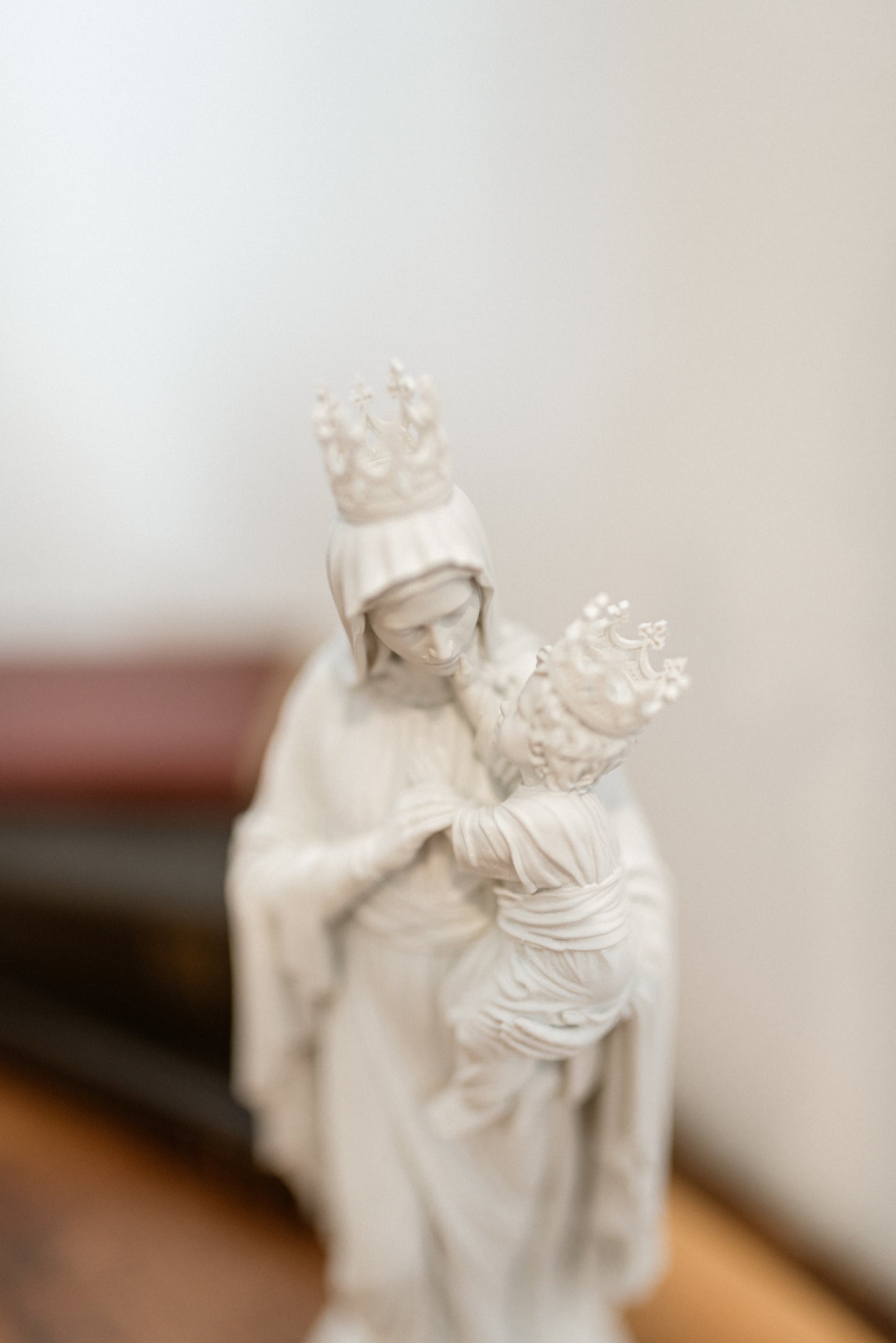 Regina Caeli Statue