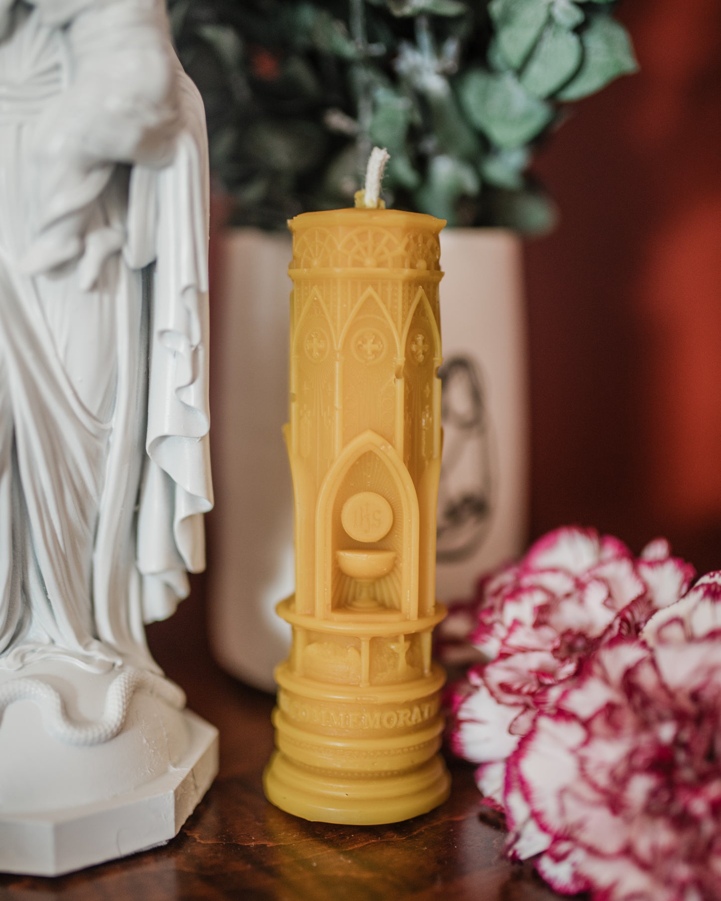 Holy Eucharist Pillar