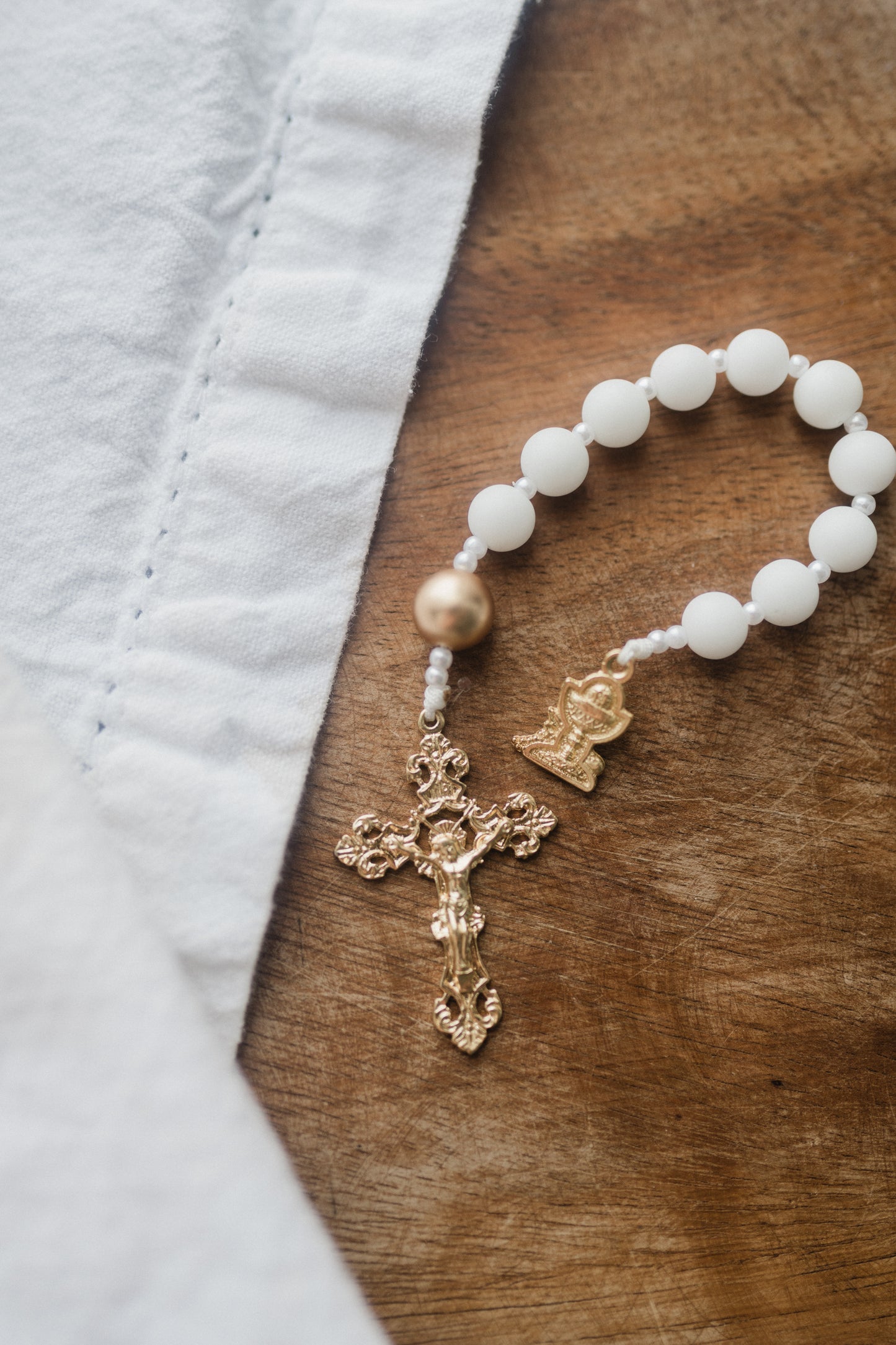 One decade Eucharist rosary