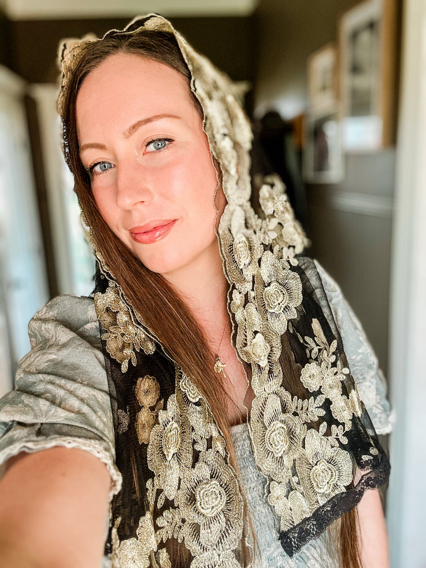 Black & Gold Lace Mantilla