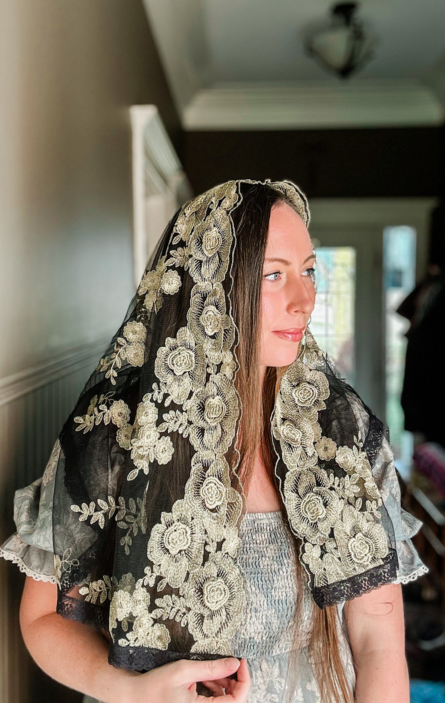 Black & Gold Lace Mantilla