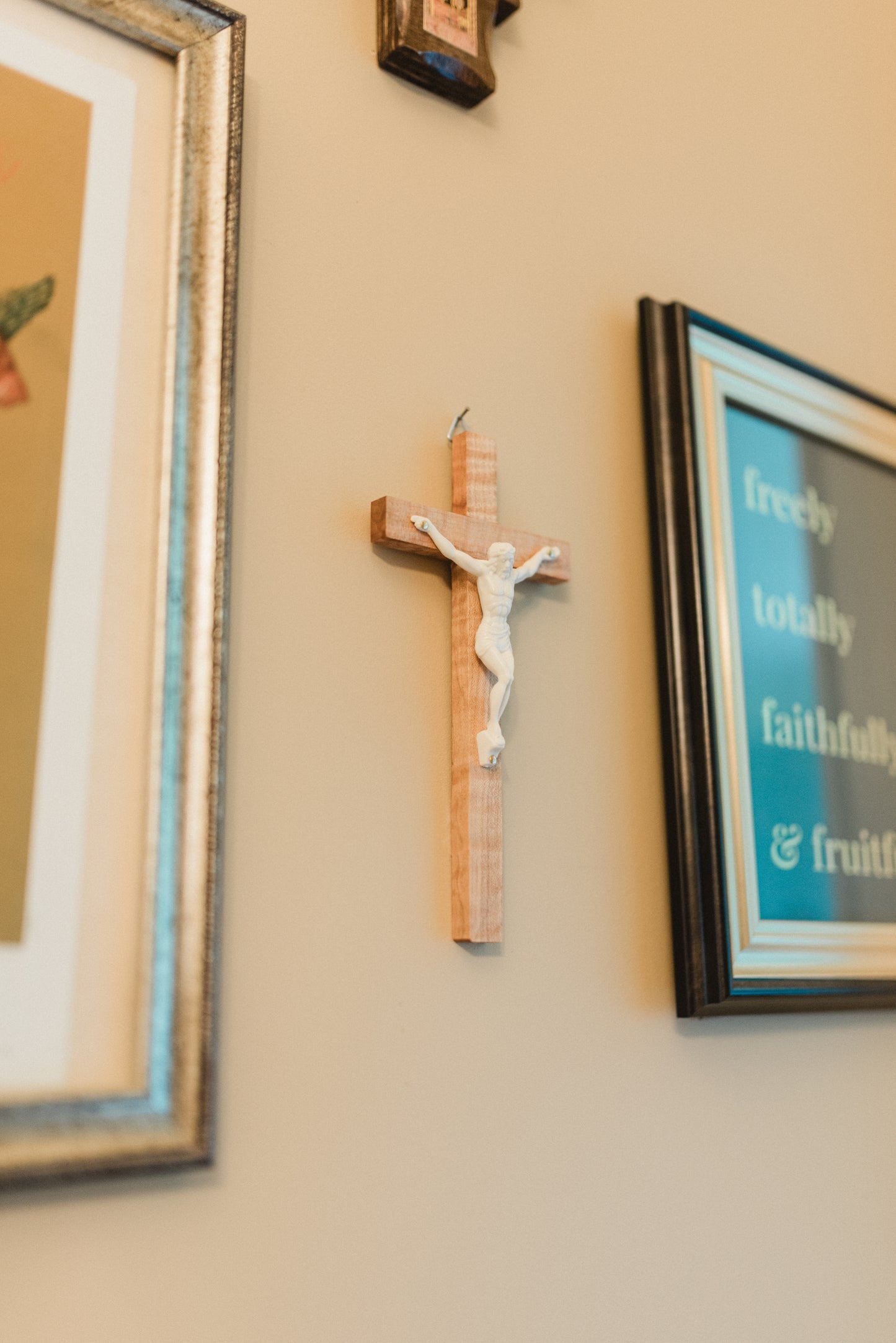 Small Wooden Crucifix - Curly Maple