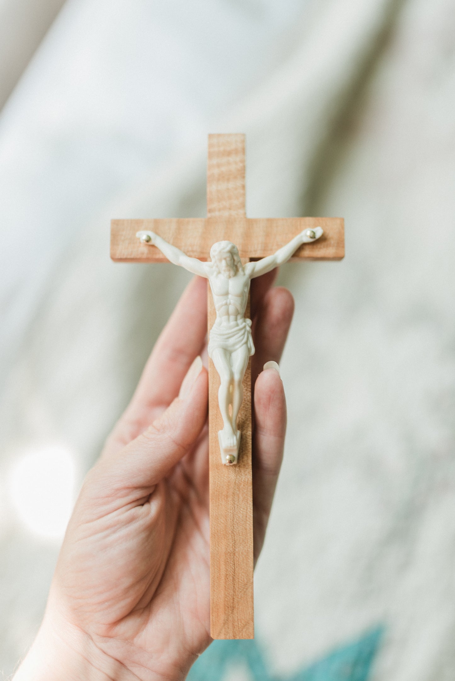 Small Wooden Crucifix - Curly Maple