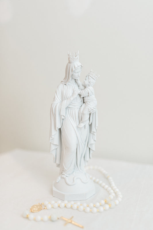 Regina Caeli Statue