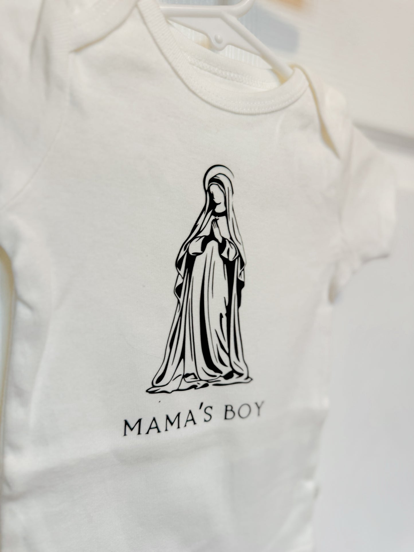 Mamas Boy T-shirt bodysuit - 100% organic cotton